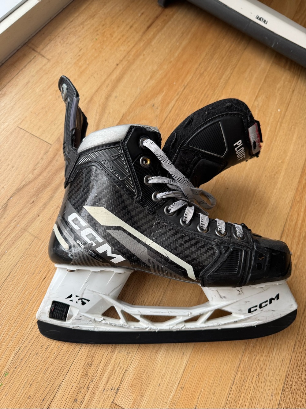 CCM Hockey Skate ASV-PRO custom